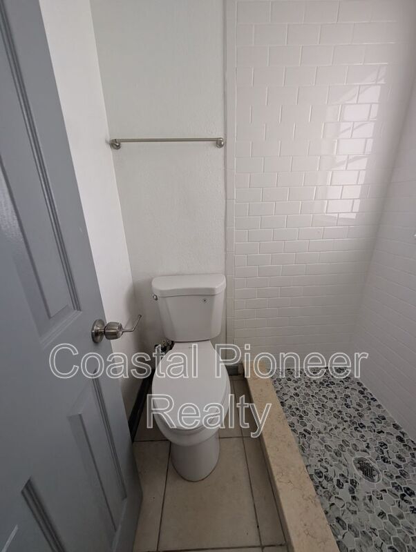 Building Photo - 3721 N Whittier St