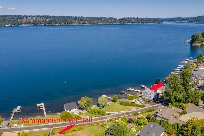 Building Photo - 5bd/3.75ba Sammamish Home
