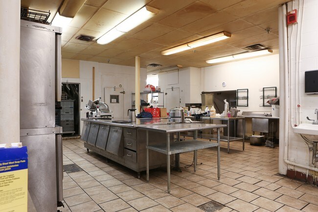 Building Photo - 102 N 3rd Street