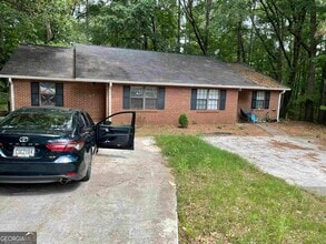 Building Photo - 150 Hunters Ln