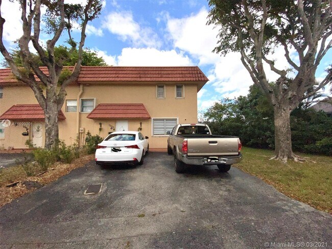 Building Photo - 7000 NW 169th St