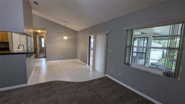 Building Photo - 926 Chelsea Way