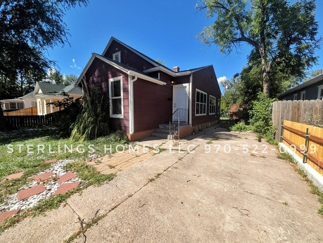 Building Photo - 320 Denver St