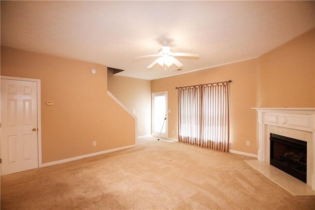 Building Photo - 3875 Dandridge Way NW