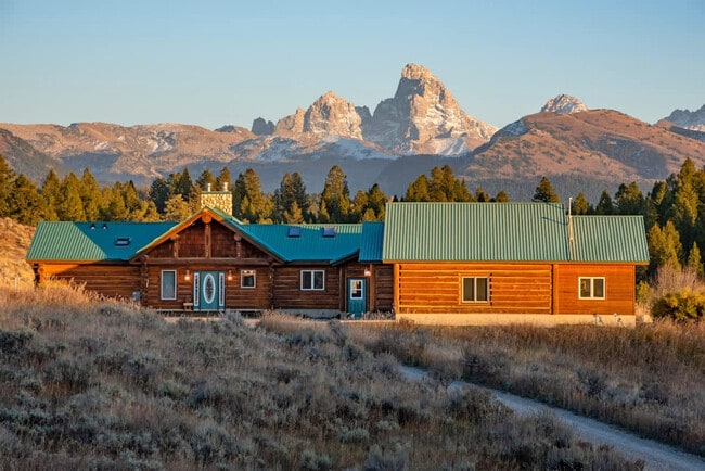 Building Photo - 10455 Rammell Mountain Rd