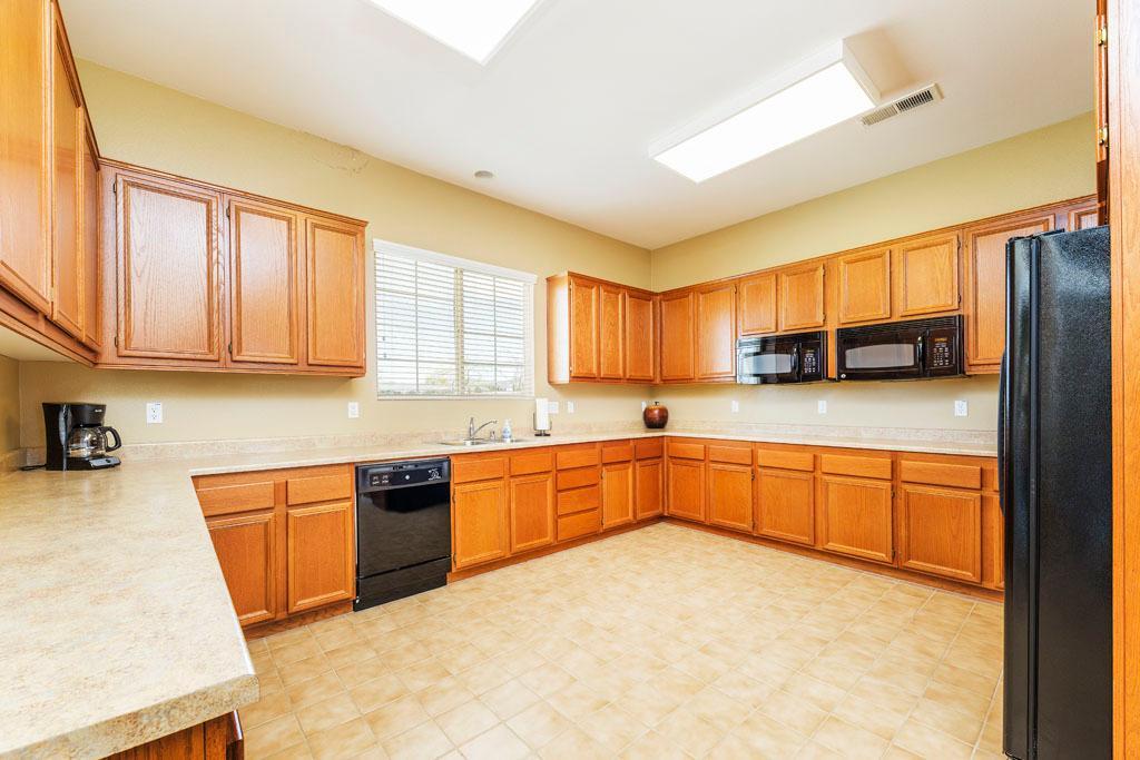 Community Kitchen - 7397 Village Way
