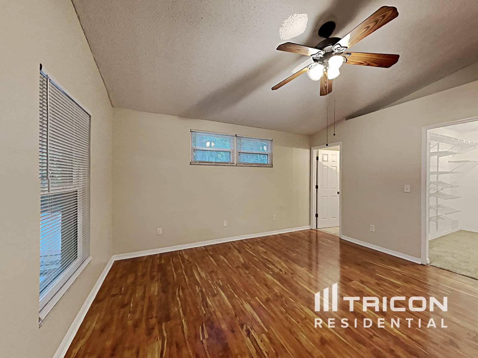 Building Photo - 4004 Moreland Dr