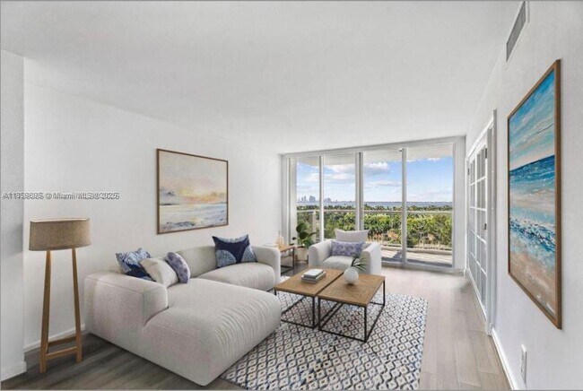 Building Photo - 5600 Collins Ave