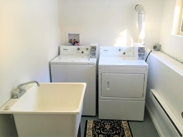 Building Photo - 3637 W Belmont Unit #2