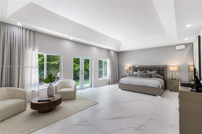 Building Photo - 8941 SW 65th Ct