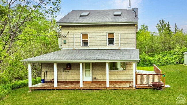 Building Photo - 51 Grays Ln