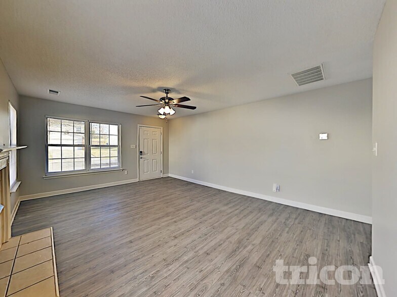 Building Photo - 4019 Cedar Bark Dr