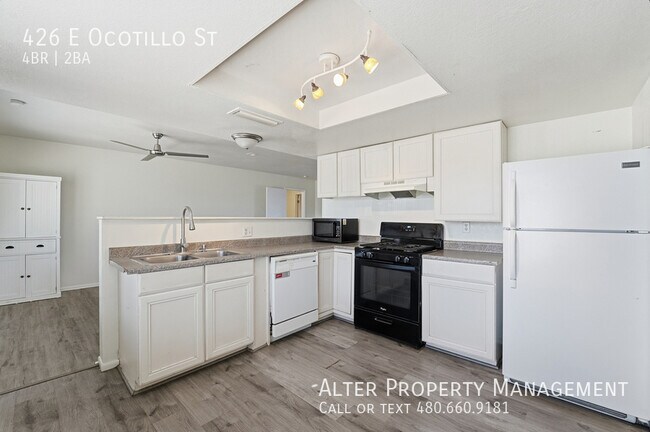 Building Photo - 426 E Ocotillo St