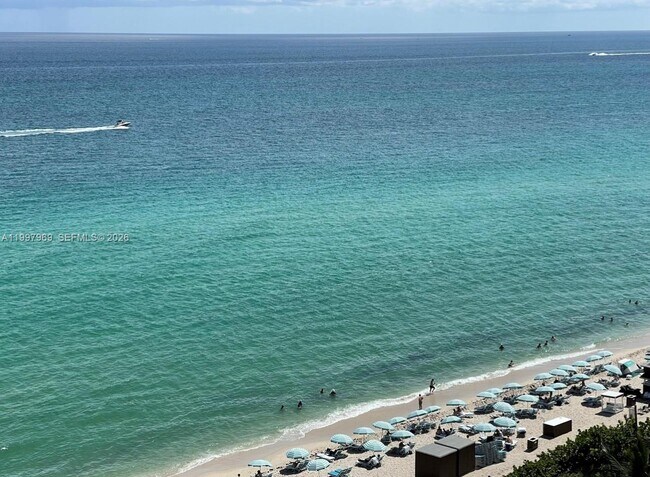 Building Photo - 6899 Collins Ave