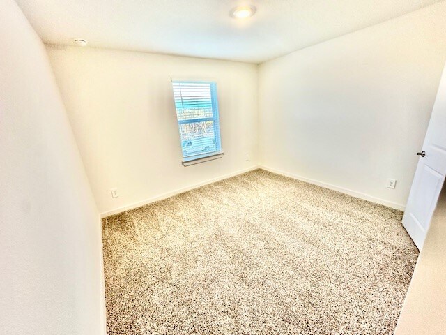 Building Photo - 3214 Moreland Park Dr