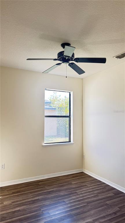 Building Photo - 2713 Kinsey Dr