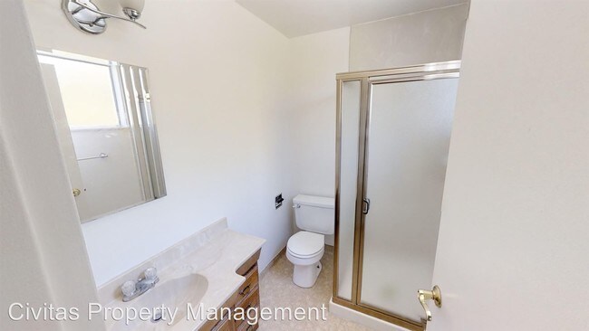 Building Photo - 3 br, 2.5 bath House - 2671 Webster Ct