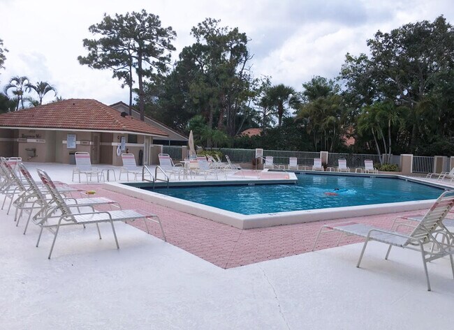 Building Photo - 1103 Duncan Cir