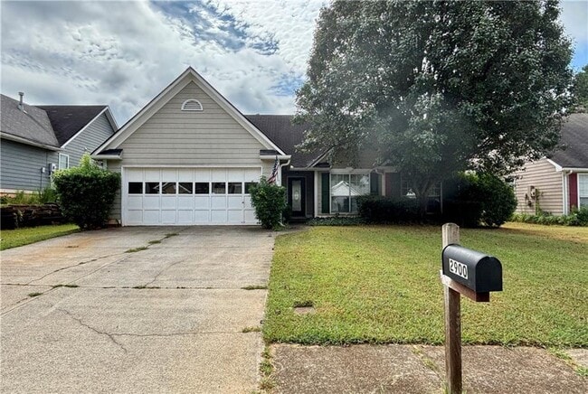 Primary Photo - 2900 Camelot Woods Dr NW