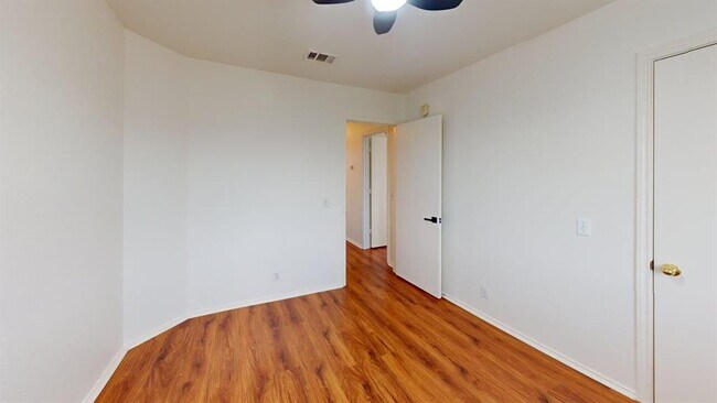 Building Photo - 15209 Mimebark Way