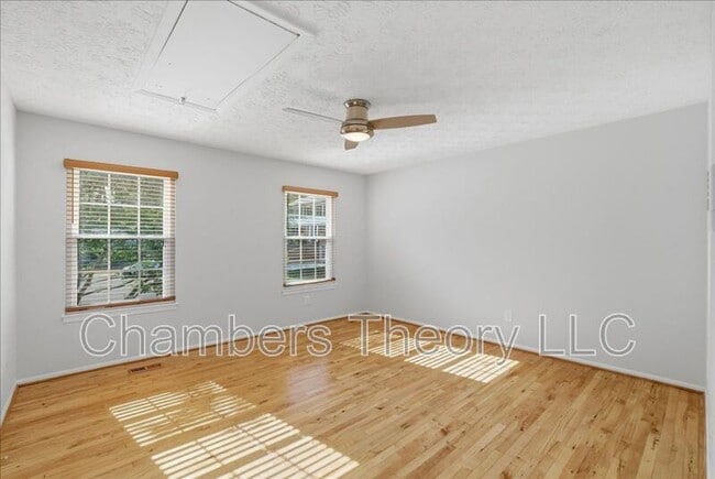 Building Photo - 3438 Austin Ct