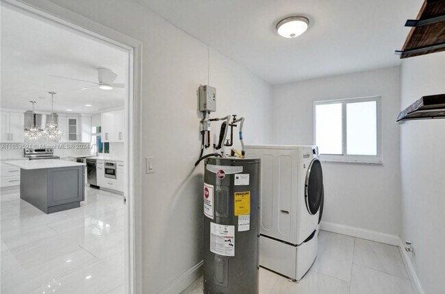 Building Photo - 11280 NW 40th St