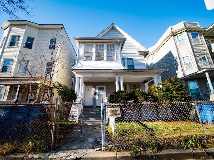 Building Photo - 61 Truman St