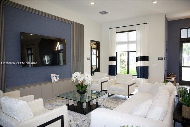 Building Photo - 5001 Peacock Wy