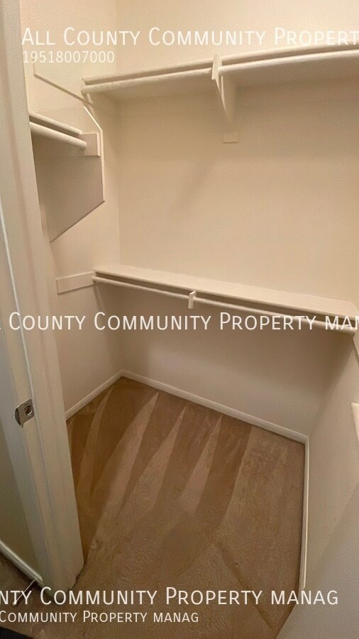 Building Photo - 24733 Ridgewalk St