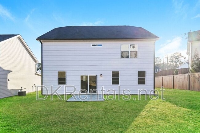 Building Photo - 265 Summerwood Ln