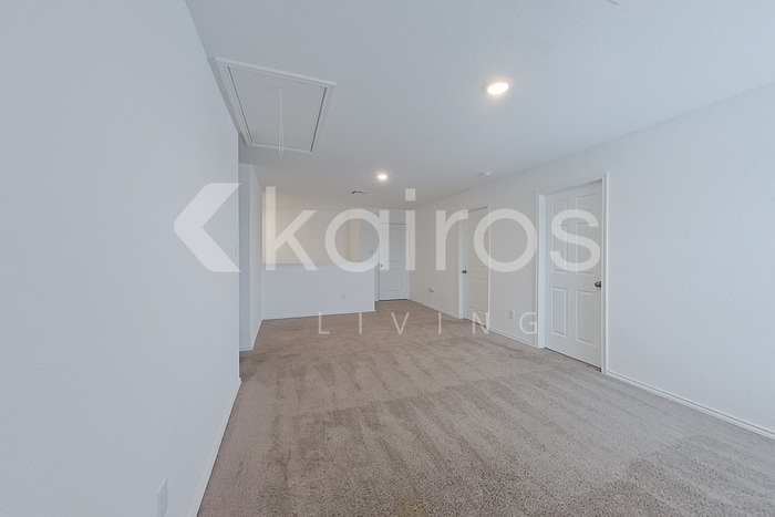 Building Photo - 5634 Mountain Point