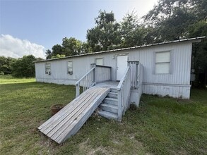 Building Photo - 599 S Cochran St
