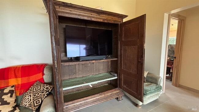 Building Photo - 34478 Iversen Rd