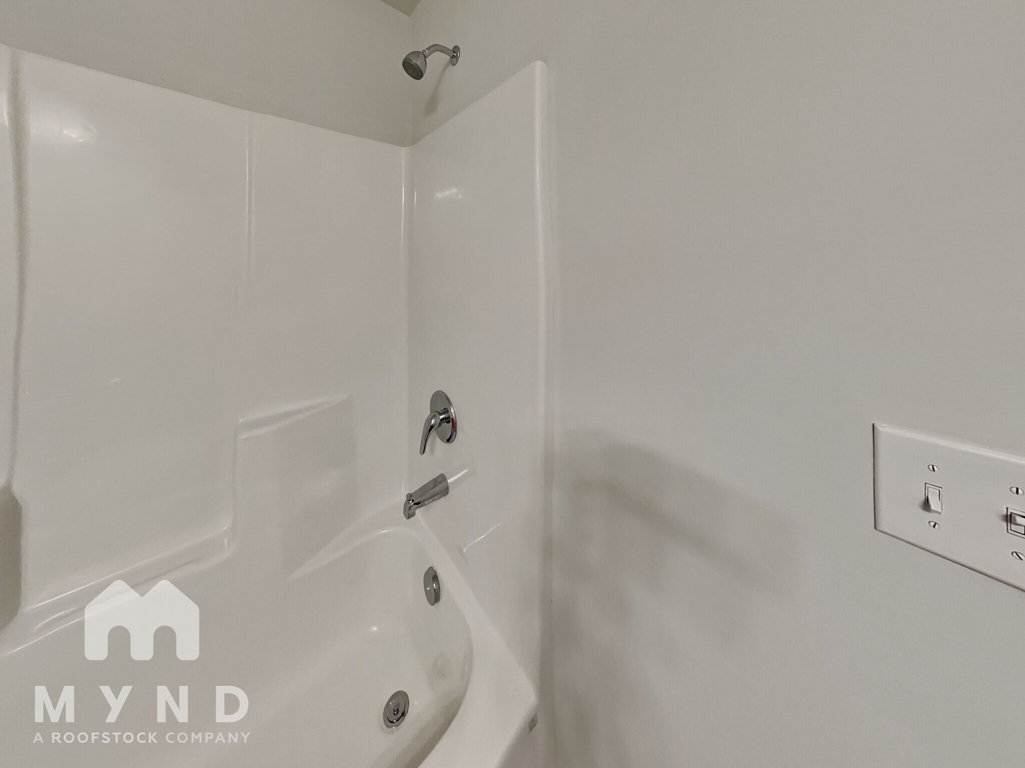 Building Photo - 1834 Carrington Dr