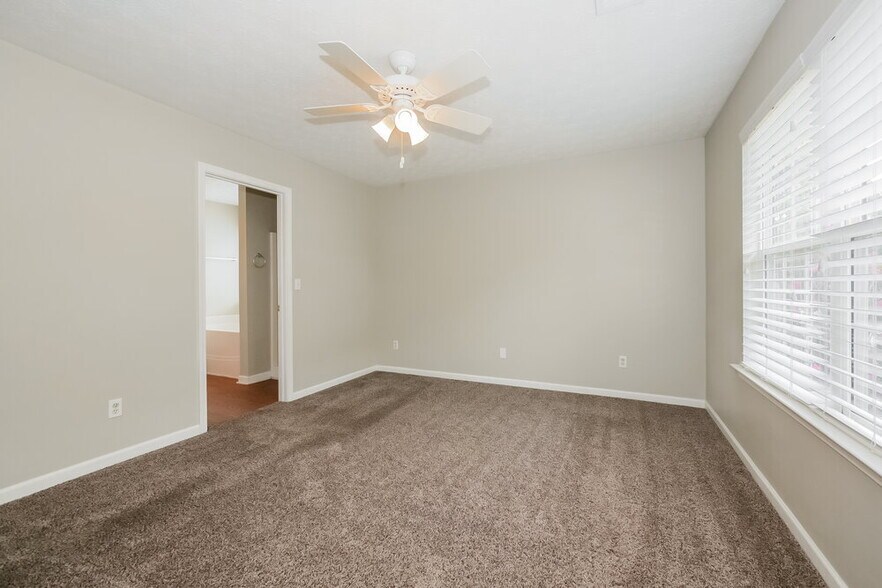 Building Photo - 251 Prescott Ct
