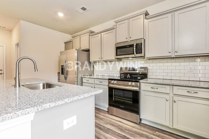 Building Photo - 921 Hayston Wy
