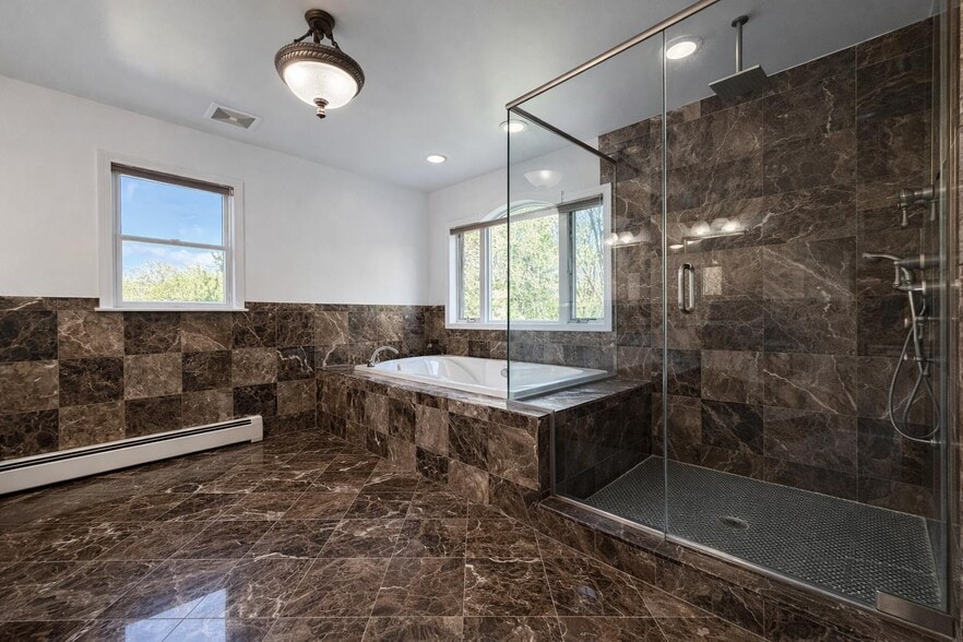 Building Photo - 12 Fortune Way