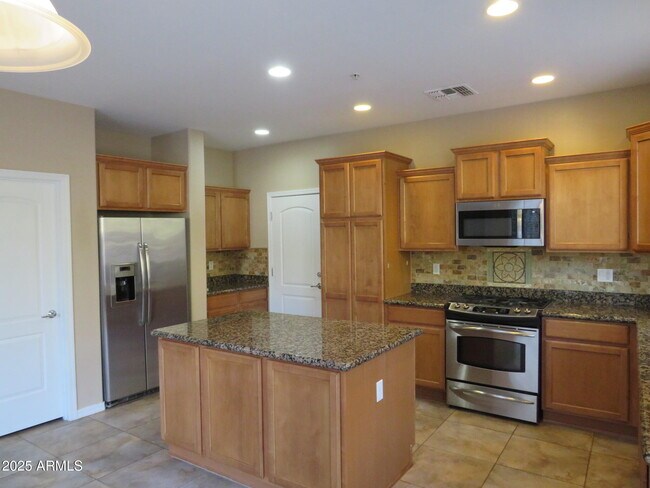 Building Photo - 28822 N 20th Ln