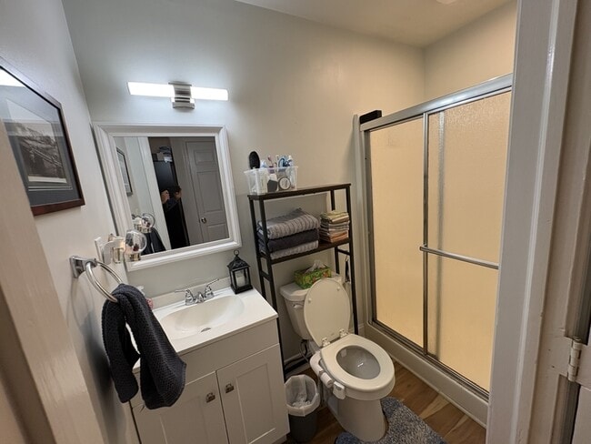 Building Photo - 1410 W Ritner St