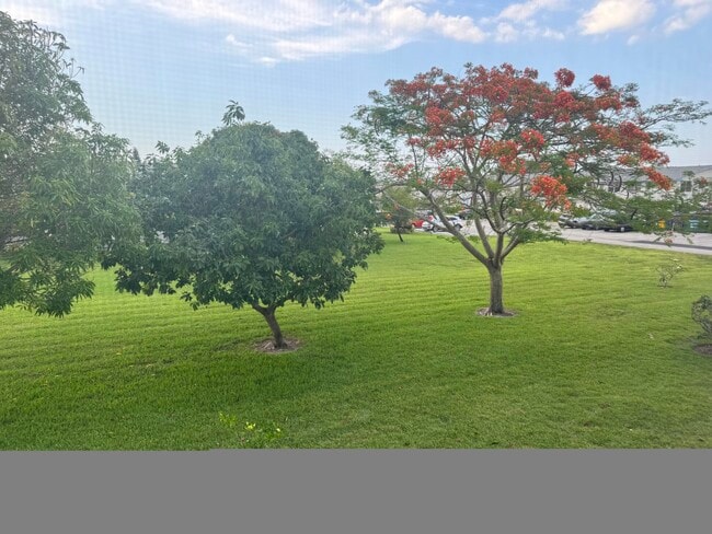 Building Photo - 60 Kent E