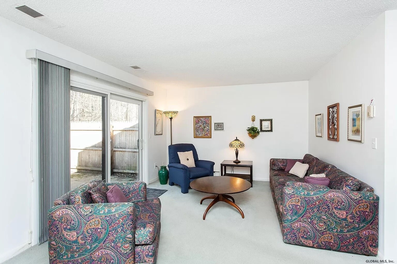 Building Photo - 82 Crestwood Ter