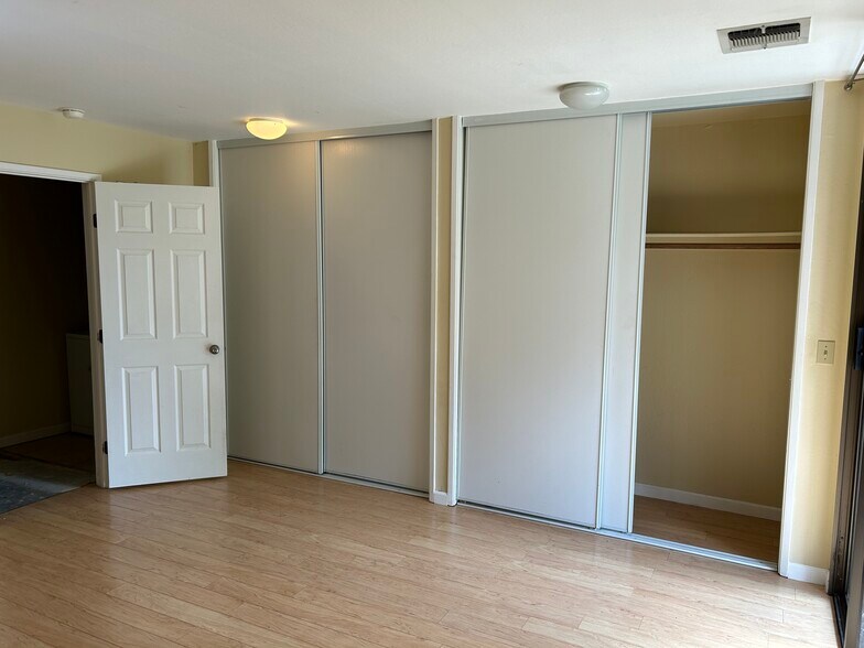 Building Photo - 122 Tree Frog Ln