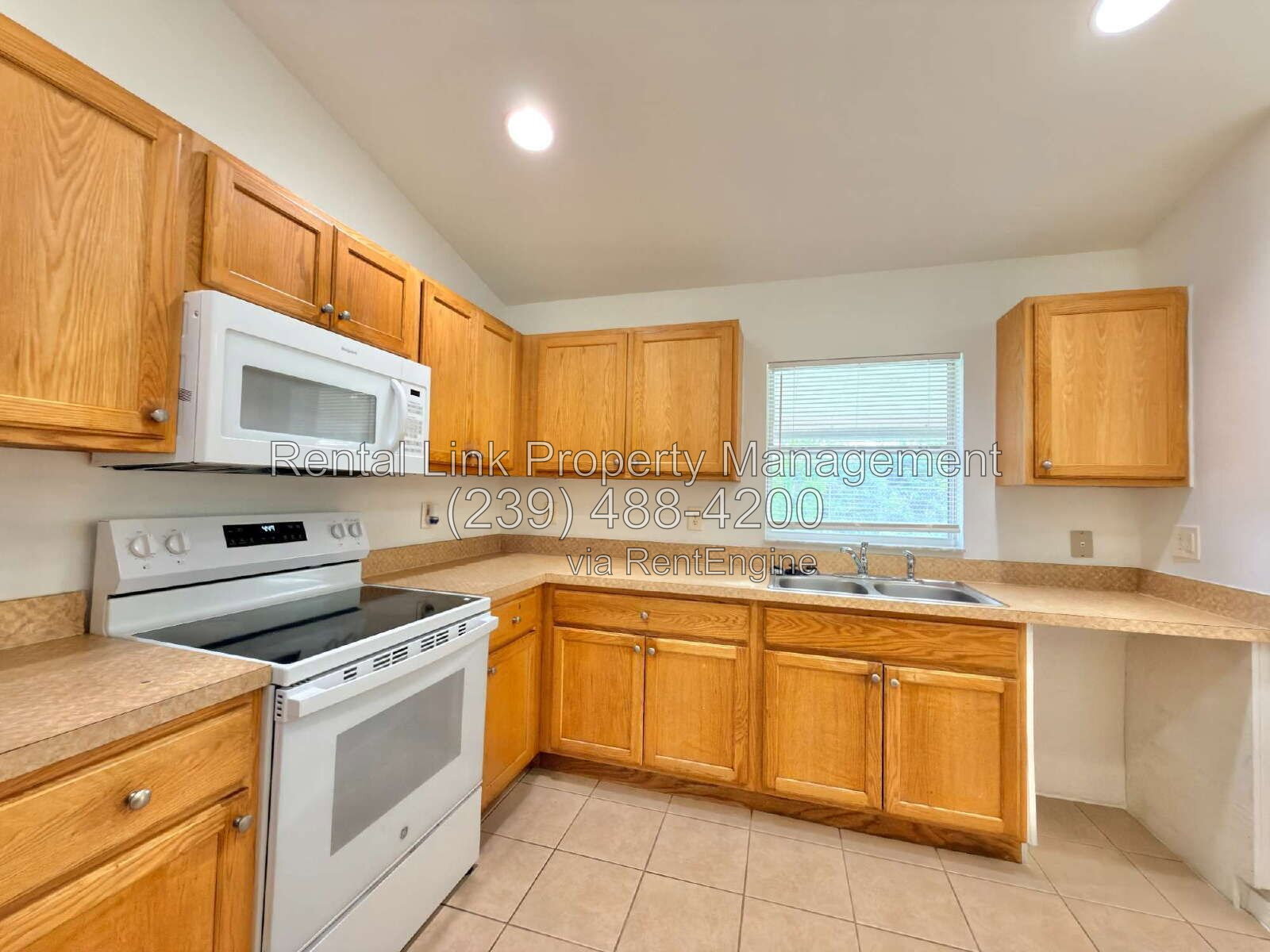 Building Photo - 4867 30th St SW