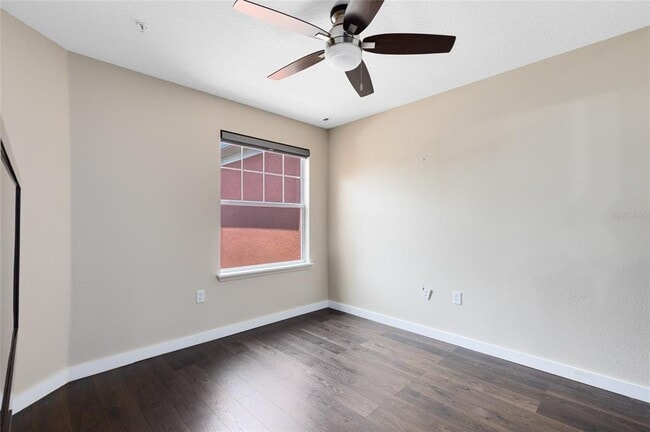 Building Photo - 9625 Silver Buttonwood St