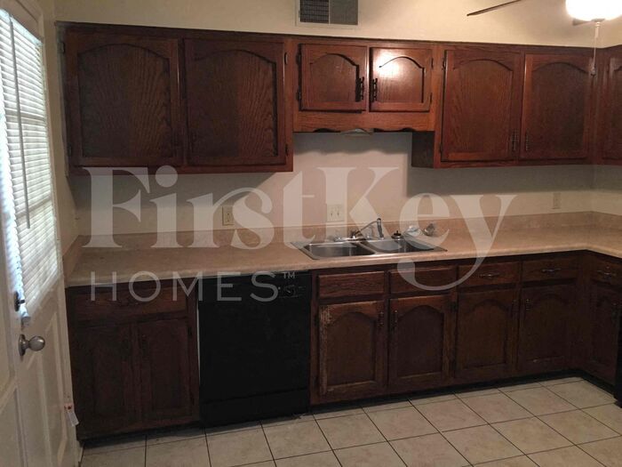 Building Photo - 4582 Fawn Hollow Cove