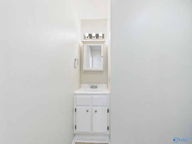 Building Photo - 9234 Segers Rd