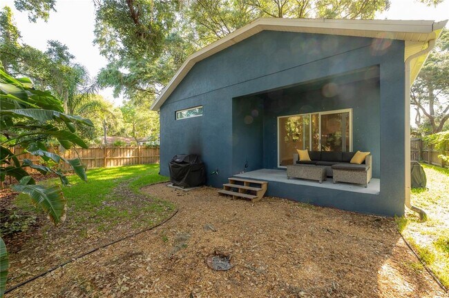Building Photo - 6804 N 17th St
