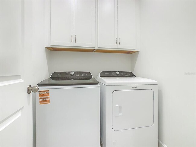 Building Photo - 2402 Celebration Blvd