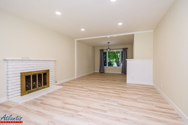 Building Photo - Beautiful Willow Glen Home | Desirable Location
