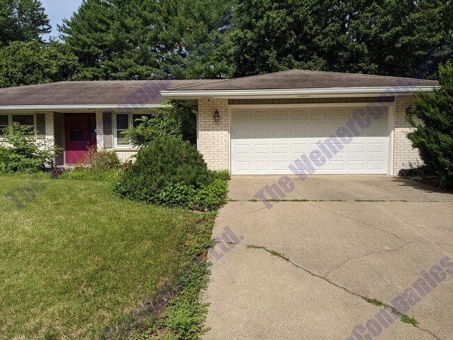 Building Photo - Available this August!